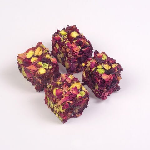 Antep Fıstıklı Gül Yapraklı